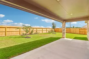 12406 Old Fashion Cir, Mont Belvieu, TX 77535 - Photo 32
