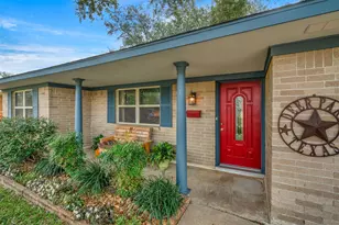 1118 S Amy Dr, Deer Park, TX 77536 - Photo 8