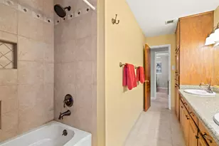 1118 S Amy Dr, Deer Park, TX 77536 - Photo 32