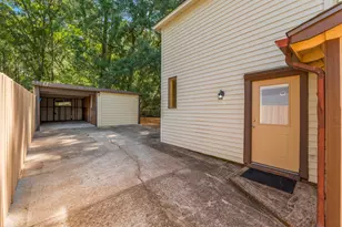 1745 E Pine Lake Cir, Conroe, TX 77316 - Photo 42