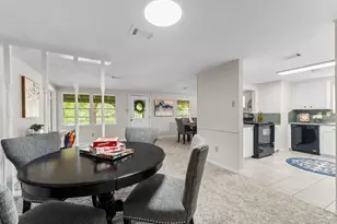 1745 E Pine Lake Cir, Conroe, TX 77316 - Photo 28