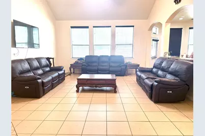 26864 Calgary Pointe Drive, Kingwood, TX 77339 - Photo 10