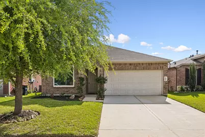 1910 Wagon Boss Road, Houston, TX 77049 - Photo 2