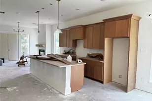 8521 Friendship Rd, Houston, TX 77080 - Photo 6