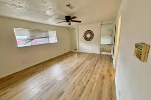13527 Castilian Dr, Houston, TX 77015 - Photo 8