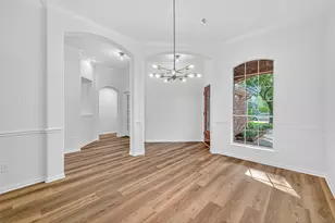 11210 Stoney Meadow Dr, Houston, TX 77095 - Photo 2