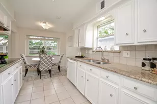 14026 Overbrook Ln, Houston, TX 77077 - Photo 14