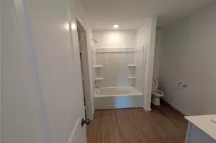 1502 Gentle Wind Ct, Angleton, TX 77515 - Photo 6