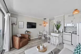 6102 Seawall Blvd, Galveston, TX 77551 - Photo 16