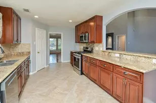 5510 Poundstone Ct, Sugar Land, TX 77479 - Photo 12