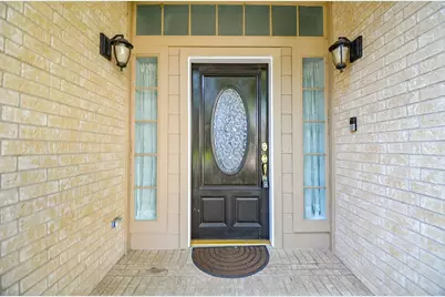 5510 Poundstone Court, Sugar Land, TX 77479 - Photo 4