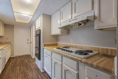 6015 Knotty Post Lane, Spring, TX 77373 - Photo 10