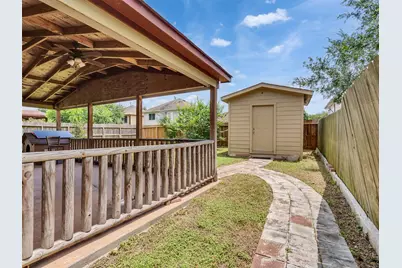 13119 Lindenloch Lane, Houston, TX 77085 - Photo 16