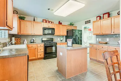 16418 Misty Paloma Drive, Houston, TX 77049 - Photo 14