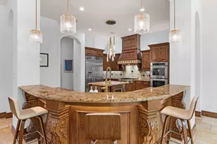 22 Johnathan Landing Court, The Woodlands, TX 77389 - Photo 12