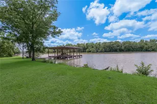 172 Lake Dr, Trinity, TX 75862 - Photo 24