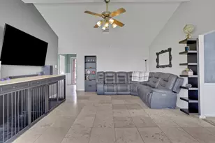 8515 Oakhaven Rd, La Porte, TX 77571 - Photo 12