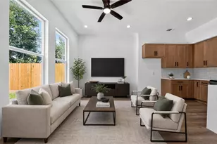 6815 Stearns St, Houston, TX 77021 - Photo 2