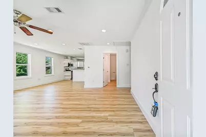 4924 Austin Drive, Galveston, TX 77551 - Photo 14