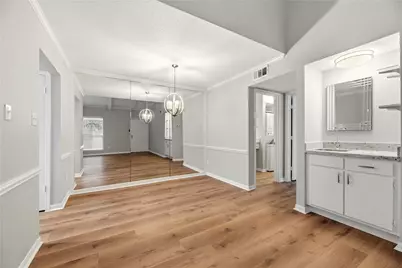 5711 Sugar Hill Drive #24, Houston, TX 77057 - Photo 10