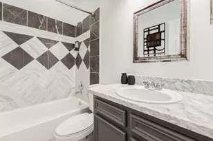 10905 Shady Ln, Houston, TX 77093 - Photo 12