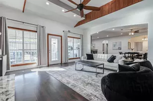 10905 Shady Ln, Houston, TX 77093 - Photo 4