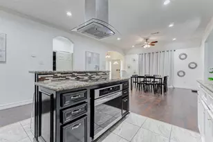 10905 Shady Ln, Houston, TX 77093 - Photo 30