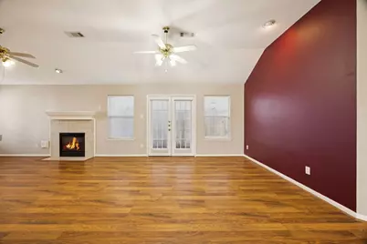 1863 Creek Drive, Houston, TX 77080 - Photo 4