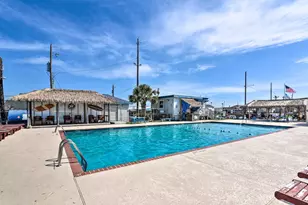 4224 Fort Bend Dr, Galveston, TX 77554 - Photo 36