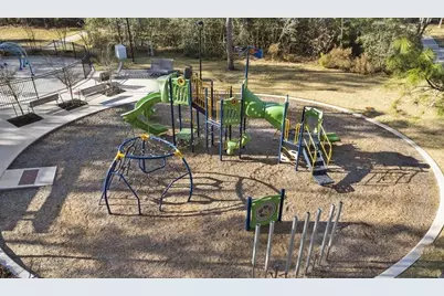 819 Deerhurst Lane, Magnolia, TX 77354 - Photo 14