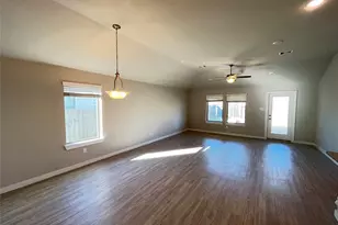 819 Deerhurst Ln, Magnolia, TX 77354 - Photo 2