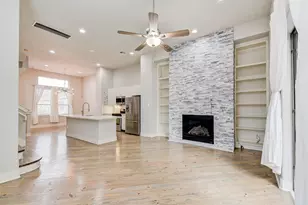2004 Blodgett St, Houston, TX 77004 - Photo 8