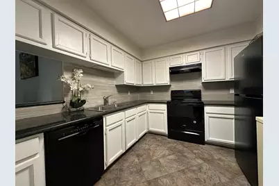 8100 Cambridge Street #30, Houston, TX 77054 - Photo 2
