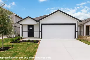 1018 Bluegill Ln, Alvin, TX 77511 - Photo 2