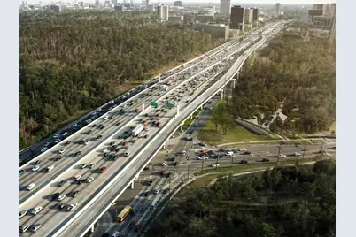 8906 Covenant Place, Houston, TX 77055 - Photo 32