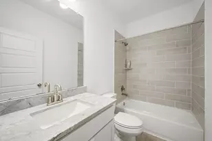 8906 Covenant Pl, Houston, TX 77055 - Photo 22