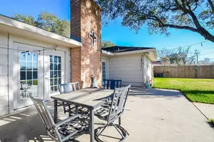2624 Del Monte Ave, Bay City, TX 77414 - Photo 28