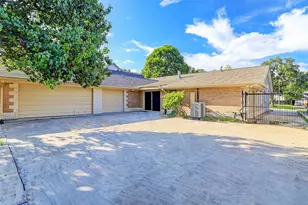 4315 Woodvalley Dr, Houston, TX 77096 - Photo 32