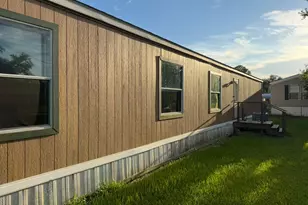 51 Burke Ct, Jones Creek, TX 77541 - Photo 1