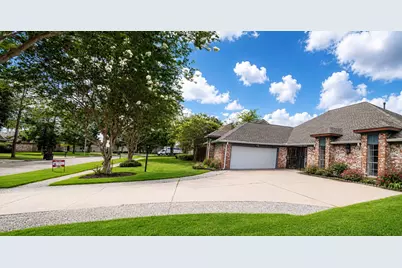 10710 Sandy Shoals Drive, Houston, TX 77071 - Photo 2