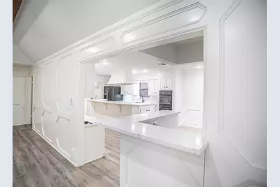 10710 Sandy Shoals Drive, Houston, TX 77071 - Photo 10