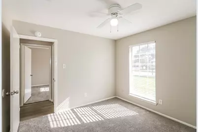 3446 Hombly Road, Houston, TX 77066 - Photo 14
