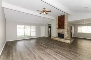 3446 Hombly Rd, Houston, TX 77066 - Photo 4