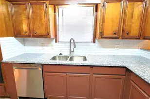 12811 Stillington Dr, Houston, TX 77015 - Photo 10