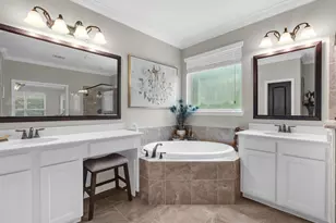 14 Larchfield Ct, Tomball, TX 77375 - Photo 24