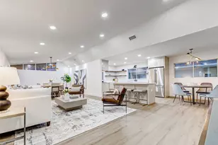 9219 Timberside Dr, Houston, TX 77025 - Photo 14