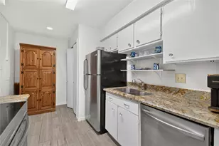 2333 Bering Dr, Houston, TX 77057 - Photo 20
