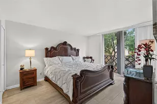 2333 Bering Dr, Houston, TX 77057 - Photo 18
