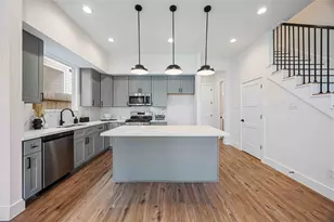 3504 Caplin St, Houston, TX 77026 - Photo 4