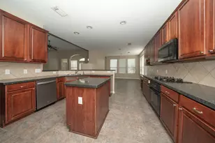 14410 Floret Estates Ln, Cypress, TX 77429 - Photo 10